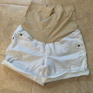 Maternity shorts
